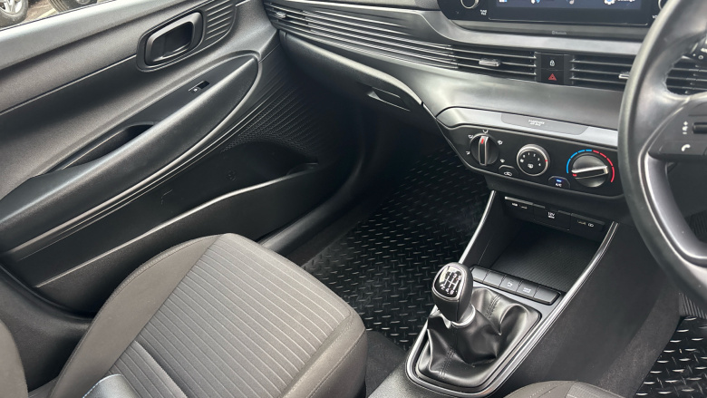 Hyundai i20 1.0T GDi 48V MHD SE Connect 5dr Petrol Hatchback